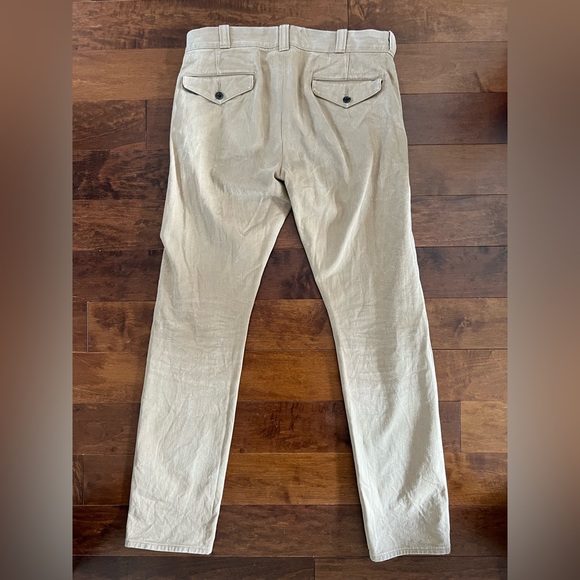 Wallace & Barnes Selvedge Officer’s chino - Picture 2 of 9